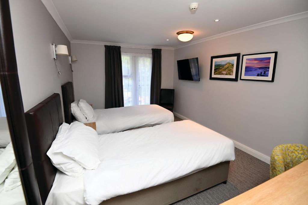 Lamb & Flag Inn - 