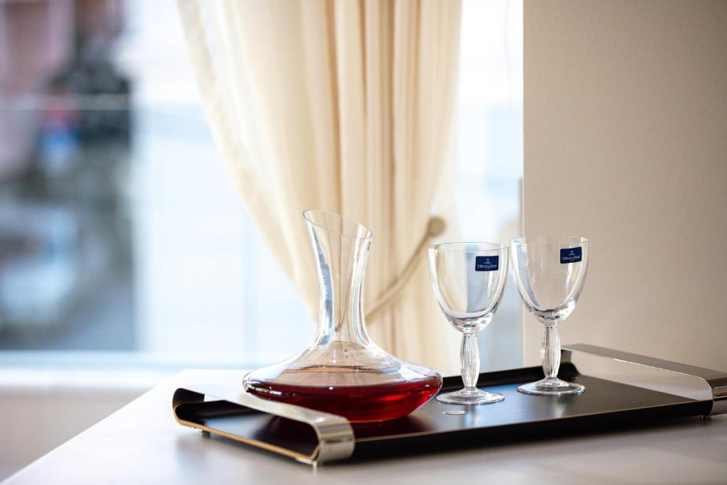Nápoje v ubytování De President Suite, DeMaNi President Suites