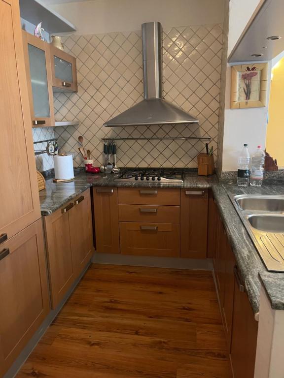 Xheni Apartament - Image 8