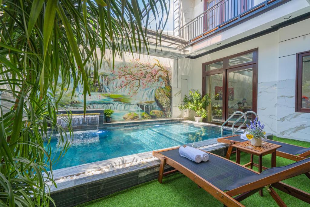 Hồ bơi trong/gần NaFaLa Homestay