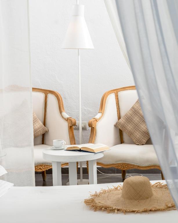 Posteľ alebo postele v izbe v ubytovaní White Suites Resort