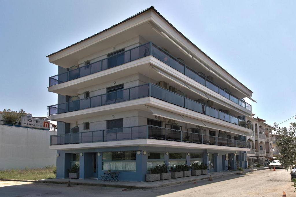 Budova, kde se hotel nachází