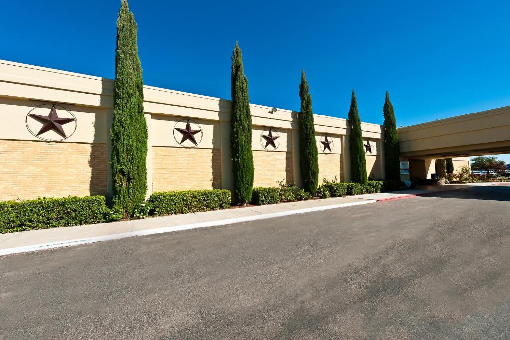 Fotografie z fotogalerie ubytování Grand Texan Hotel and Convention Center v destinaci Midland