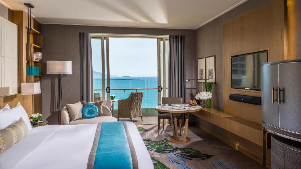 Family Room with Bunk Beds and Ocean View