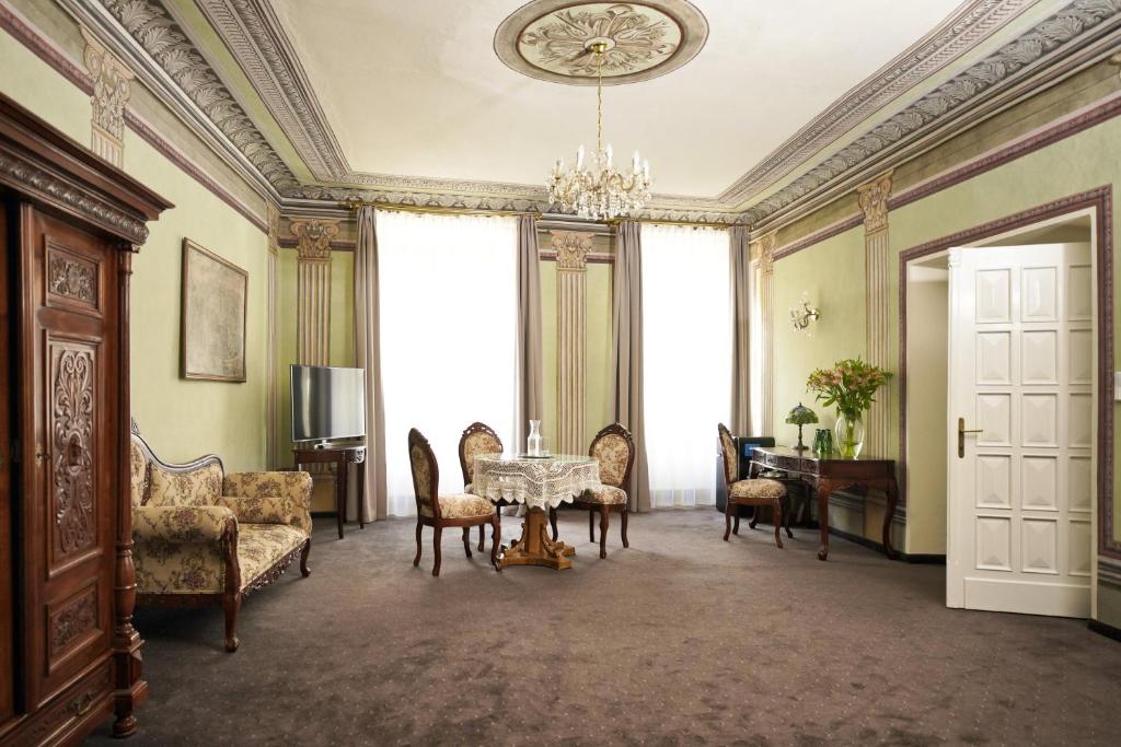 Posedenie v ubytovaní Hotel Wit Stwosz