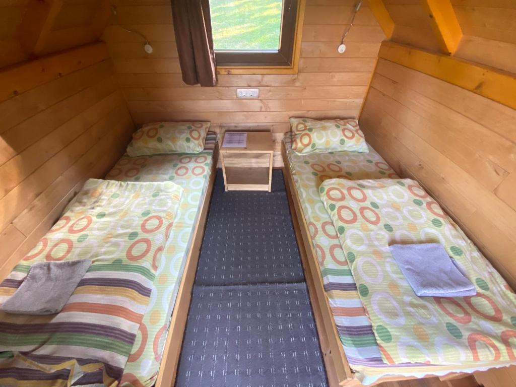 Tara Place - Camp Rabrenovic - 2