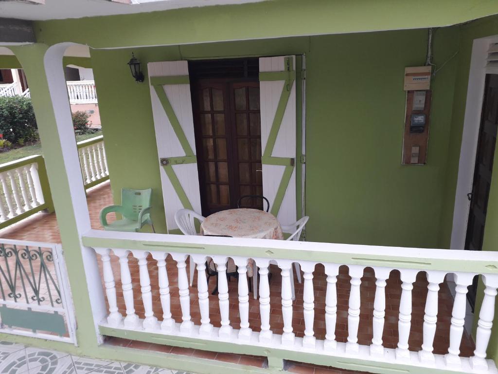 Balkón nebo terasa v ubytování F3 paisible