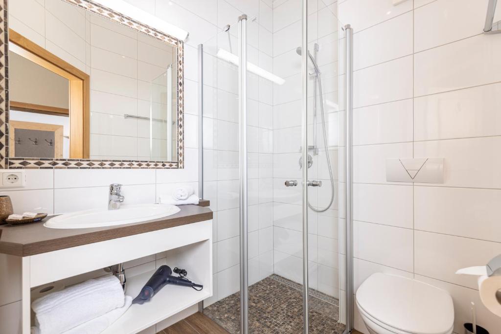 Koupelna v ubytování Landhaus Dorfbäck