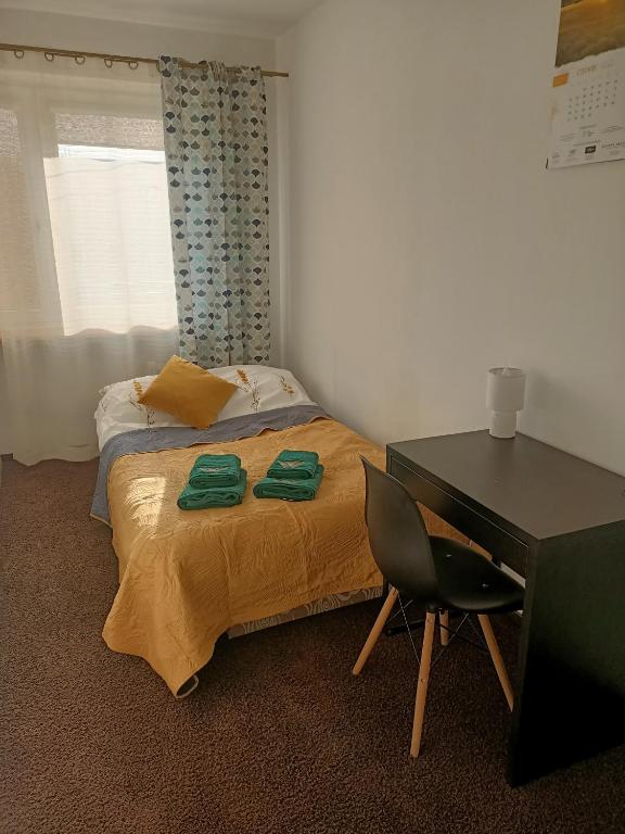 pokoje do wynajęcia - Podwisłocze 24 - Quarto Duplo Com Banheiro Compartilhado