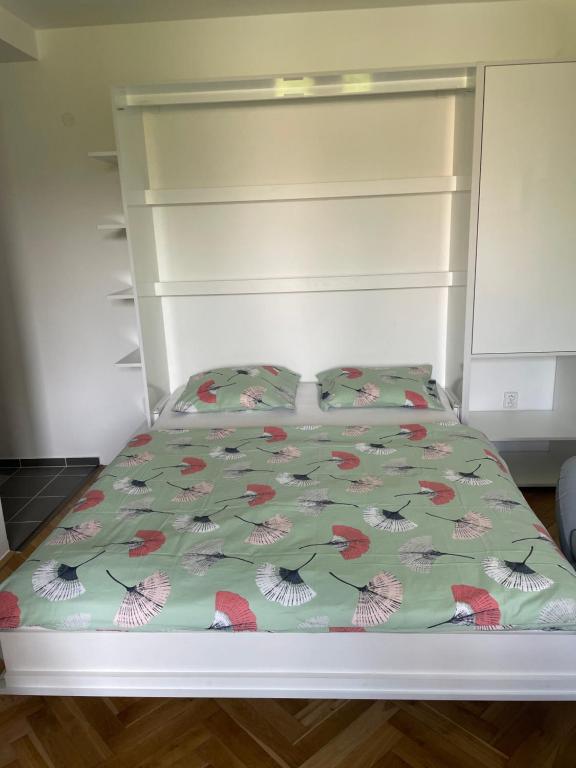 Postel nebo postele na pokoji v ubytování Apartmán V Krátké