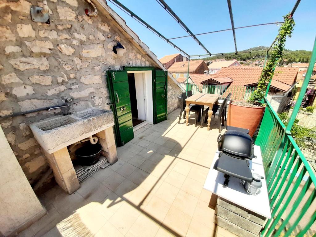 Luxury Stone House T&J - Center! - Departamento