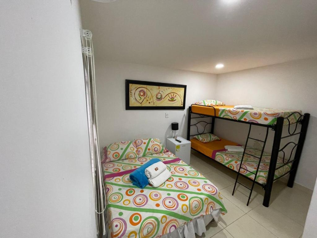Lindos apartaestudios y habitaciones en Ibague - Doppelzimmer