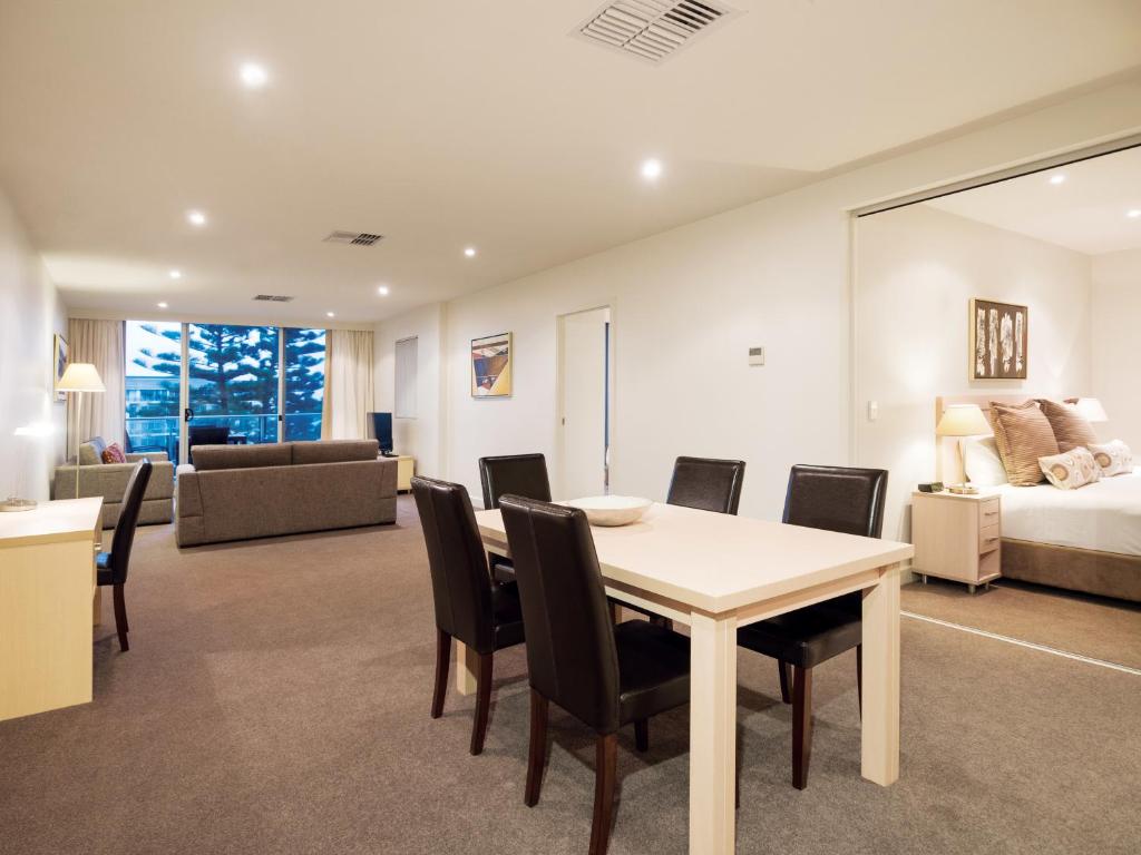 Oaks Glenelg Liberty Suites - Resim 21