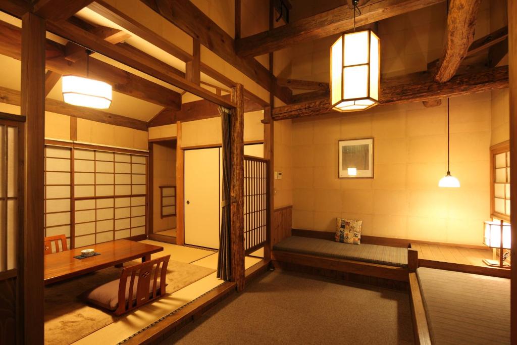 Posezení v ubytování Kurokawa Onsen Oyado Noshiyu