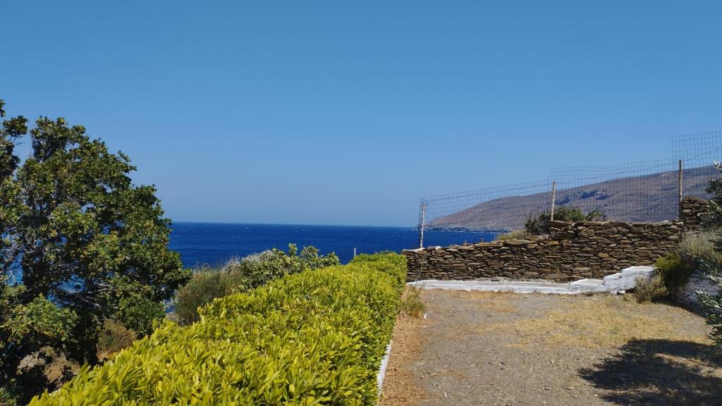Villa Kalamonari nature house, cycladic wilderness - Vakantiehuis