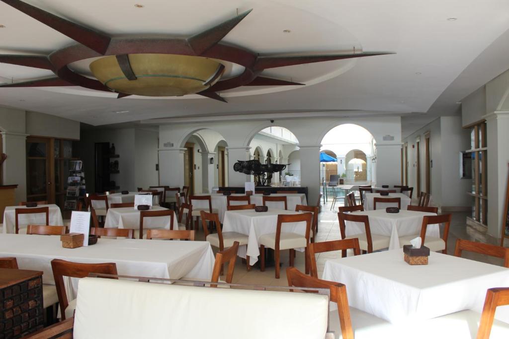 Restaurace v ubytování Boracay Sands Hotel