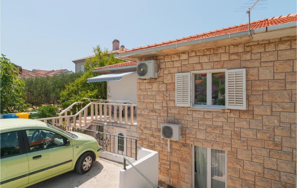 Budova, kde se apartmán nachází