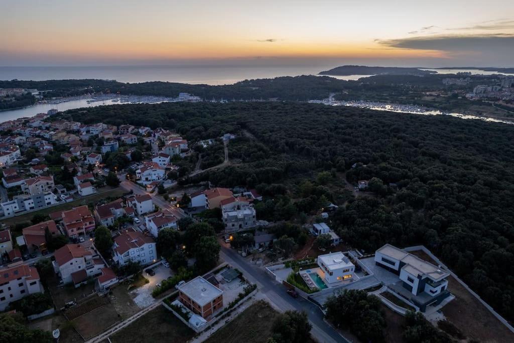 Príroda v okolí vily
