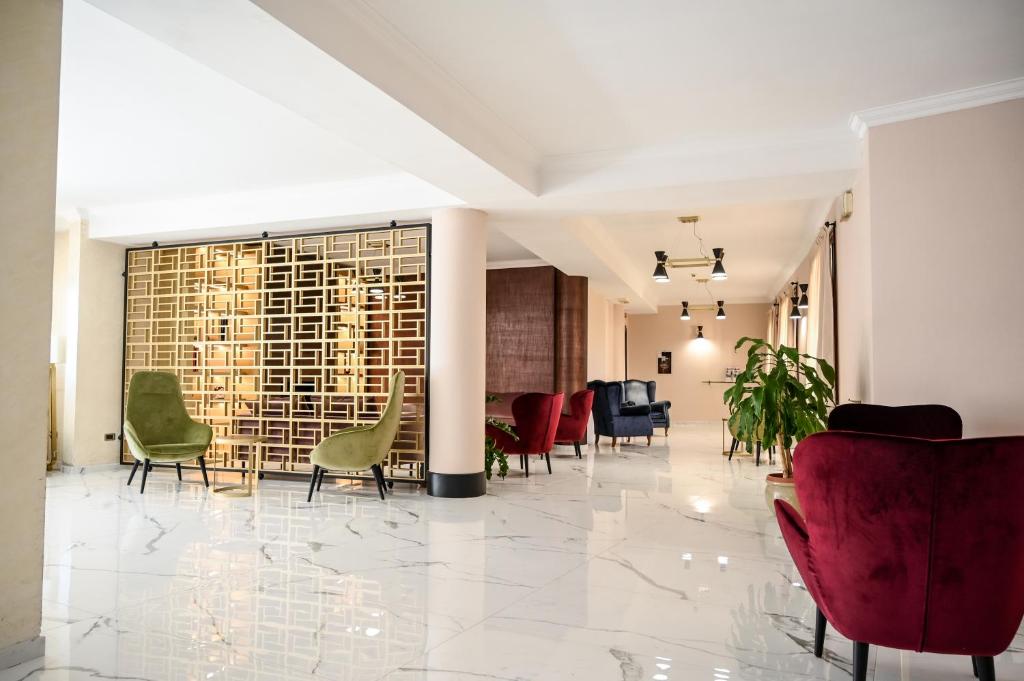 Posezení v ubytování Roma Domus Hotel