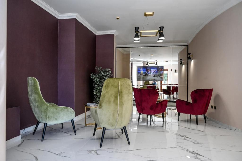 Posezení v ubytování Roma Domus Hotel