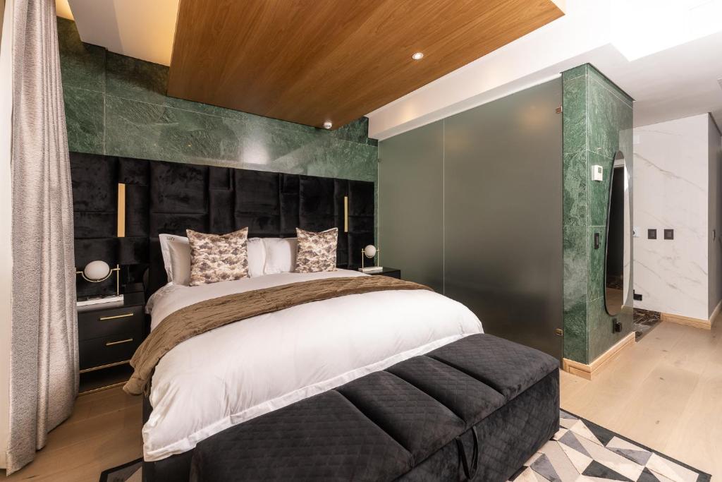 @Sandton Hotel - Suite Presidenzialecity Name (Optional, Probably Does Not Need A Translation)