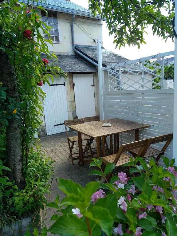 Fotografia z galérie ubytovania maison plein pied de 30m² avec terrasse .Saumur v destinácii Saumur