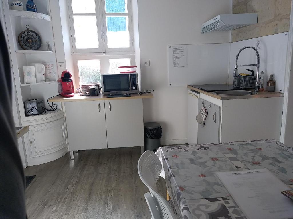 Fotografia z galérie ubytovania maison plein pied de 30m² avec terrasse .Saumur v destinácii Saumur