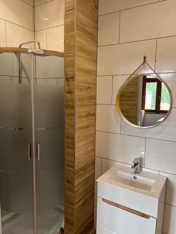 Willa Góralka - Twin Room With Private Bathroom
