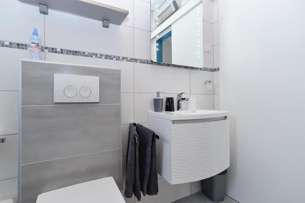 Kúpeľňa v ubytovaní House Peroj 2195