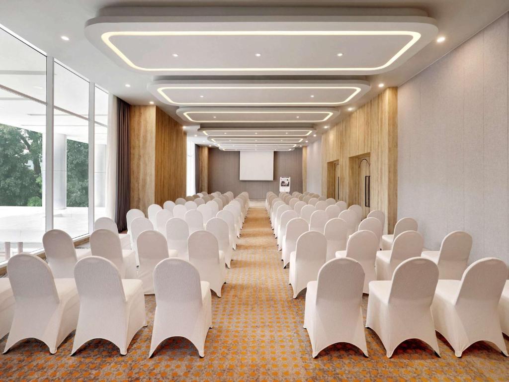 Poslovni prostori in/oz. konferenčna soba v nastanitvi ibis Styles Bogor Pajajaran