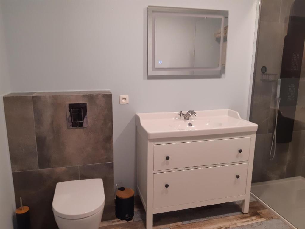 Les chambres de la fontaine de brul - Family Room