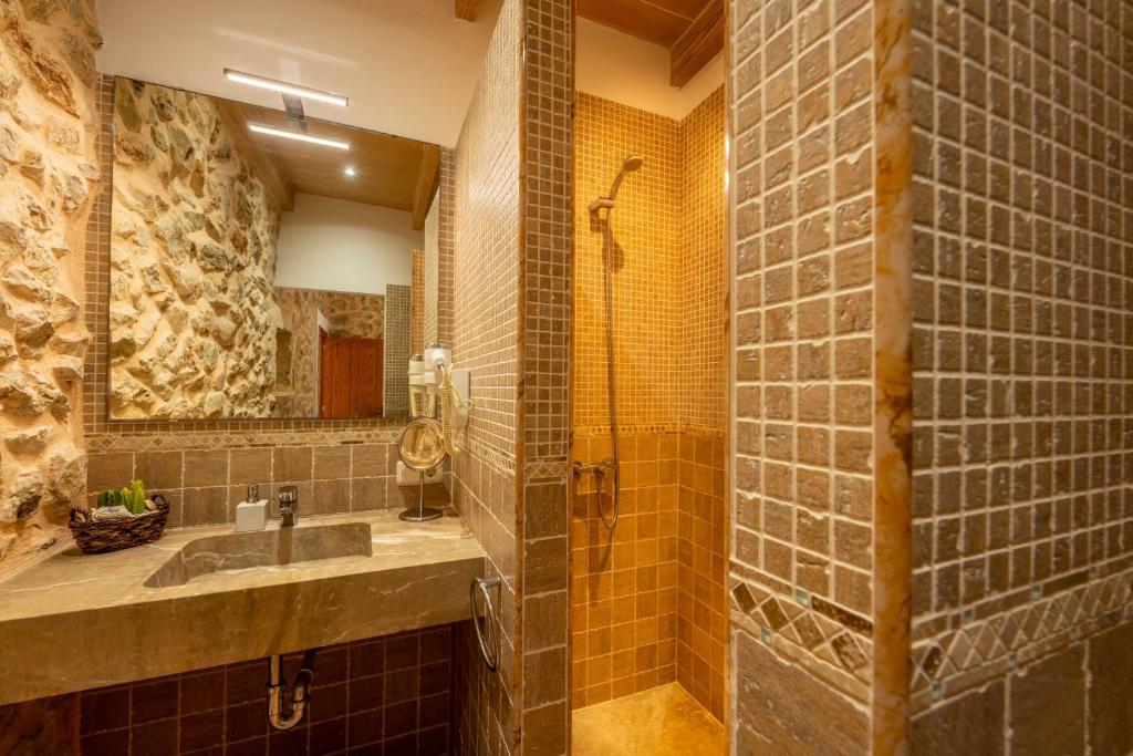 A bathroom at Manacor - 39698 Mallorca