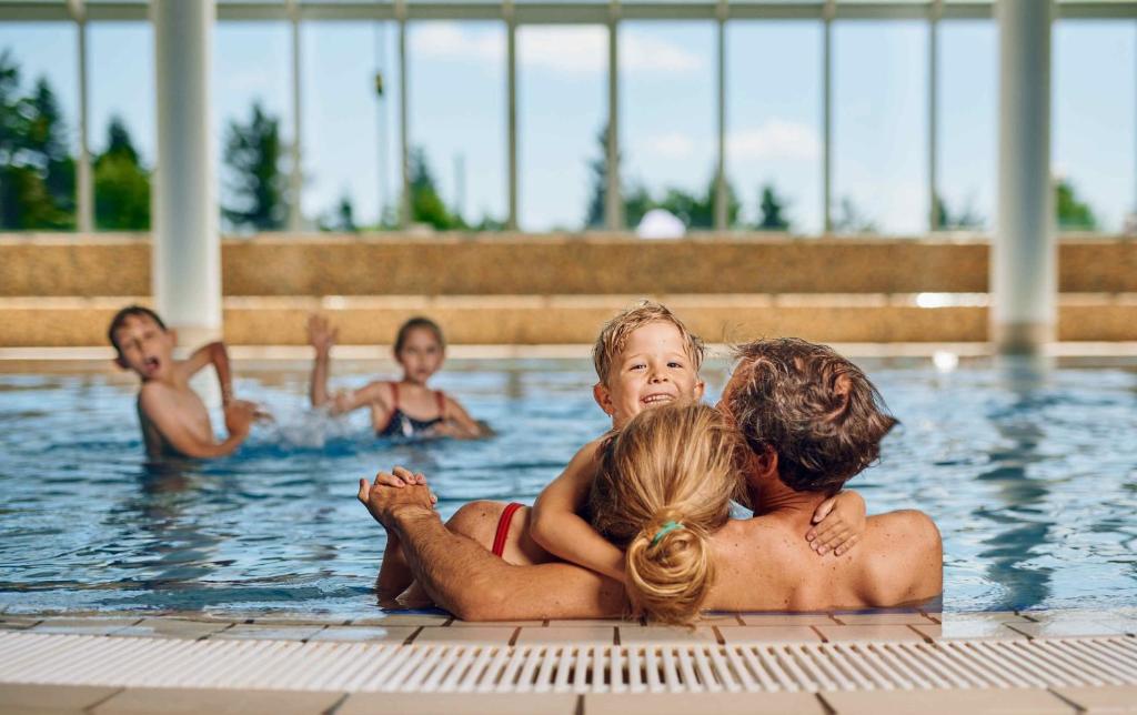 Hosté ubytování Pohorje Village Wellbeing Resort - Wellness & Spa Hotel Bolfenk