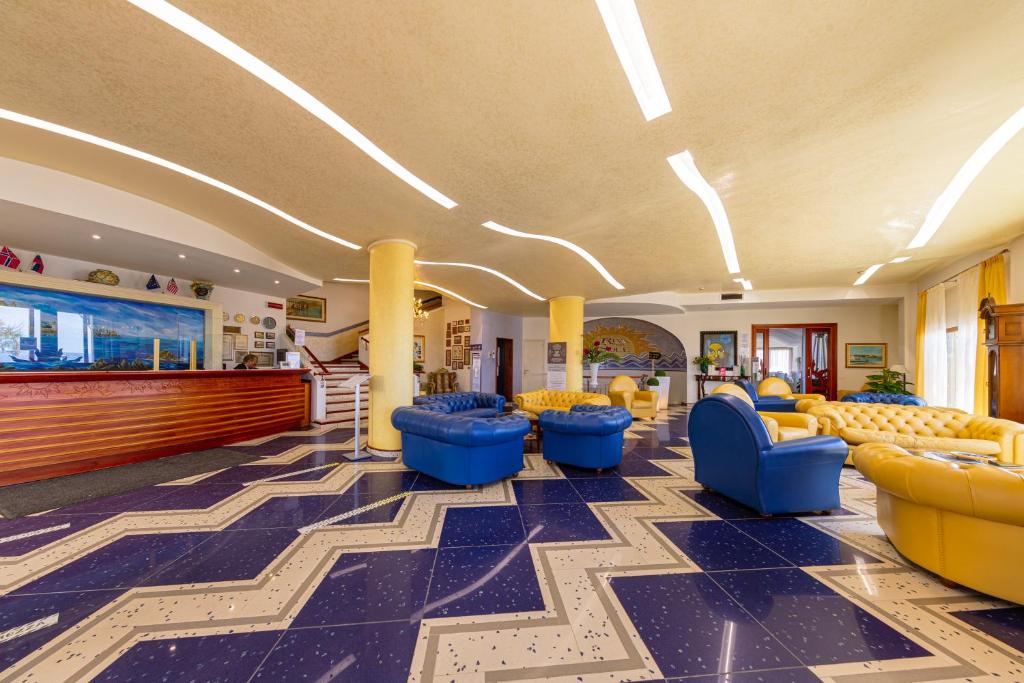 Posezení v ubytování Hotel Riva Del Sole