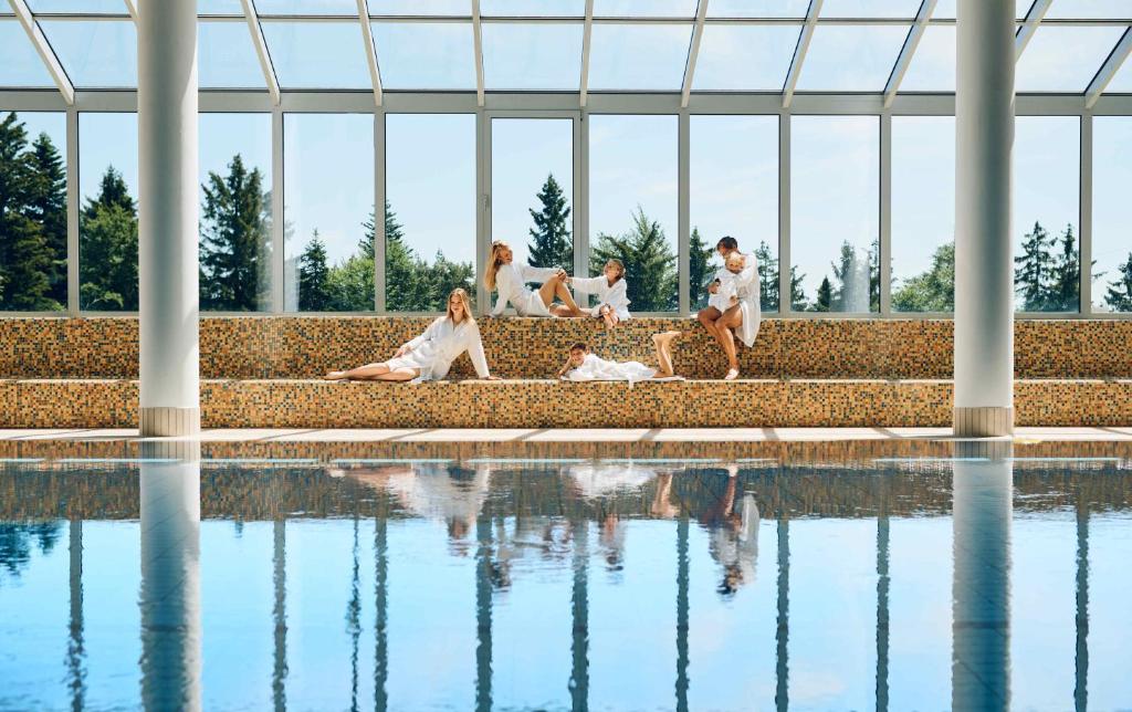 Majutusasutuse Pohorje Village Wellbeing Resort - Forest Hotel Videc külastajad