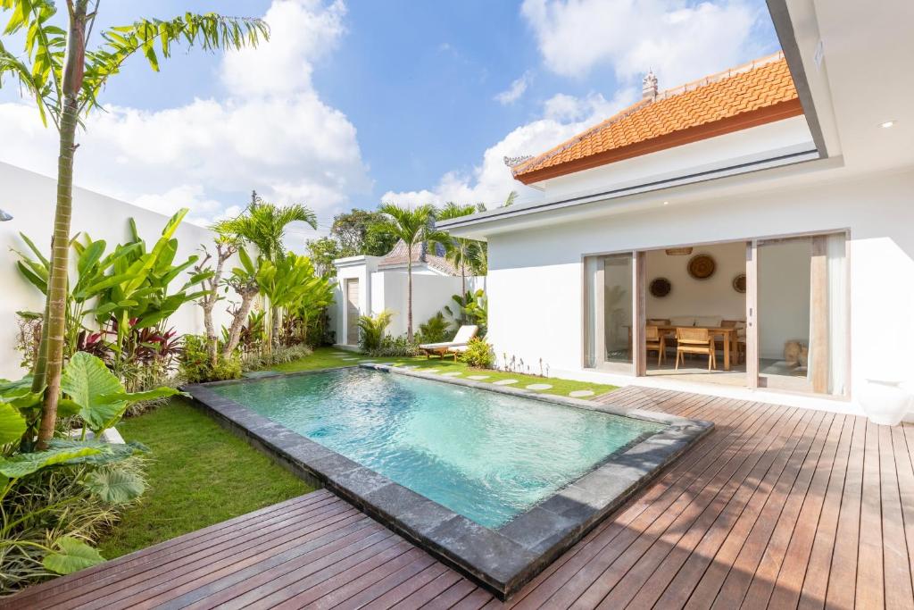 Bazén v ubytování Villa Casa Cielo by OriVista nebo v jeho okolí
