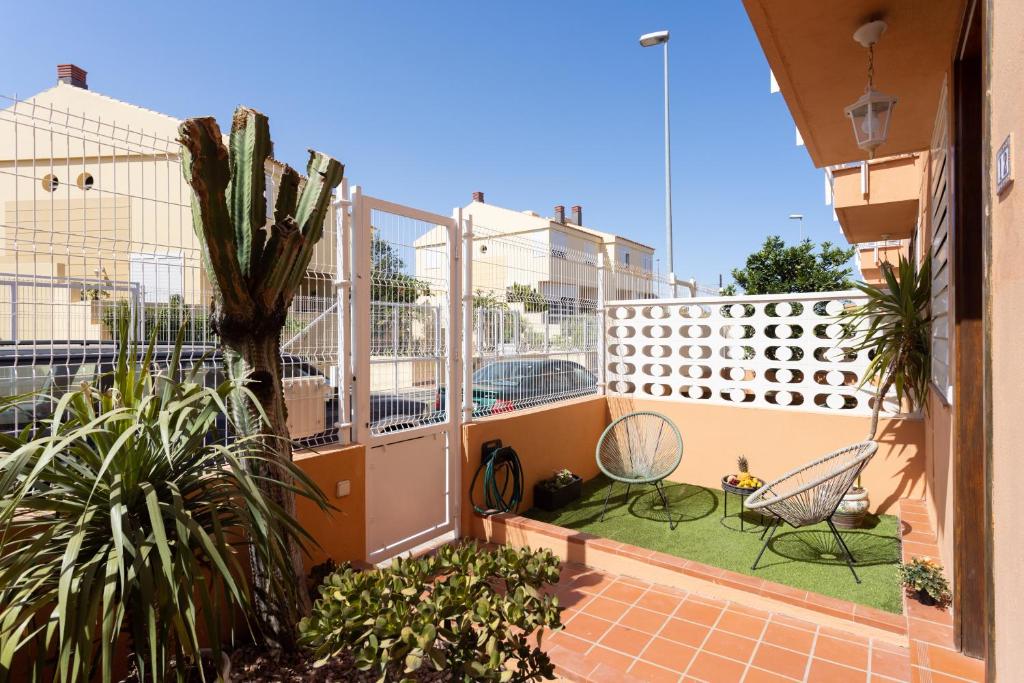 Home2Book La Casita del Cactus, Candelaria – Precios ...