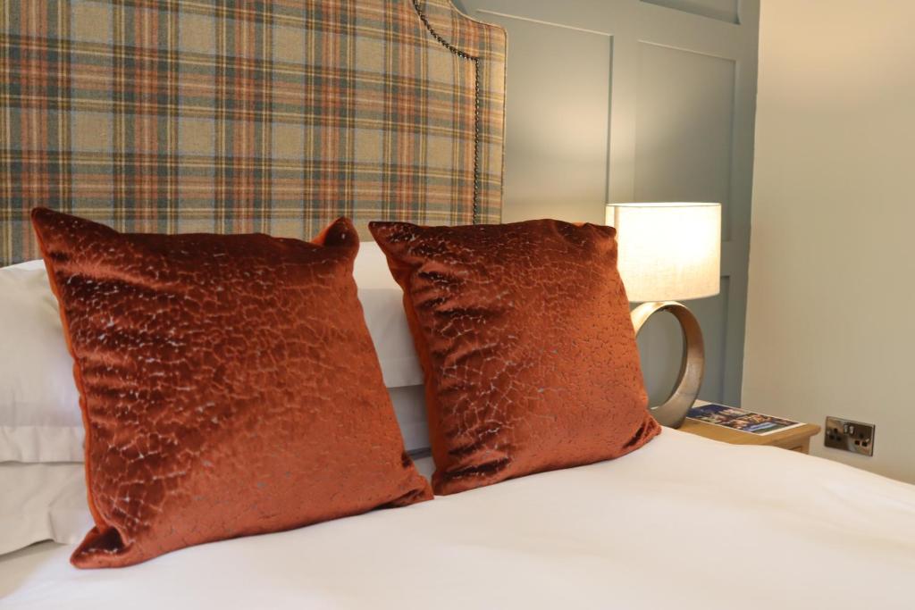 The Horseshoe Country Inn - Deluxe King Room