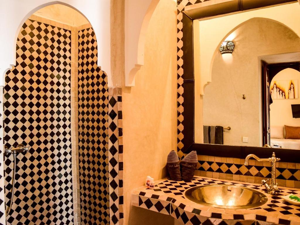 Koupelna v ubytování Riad Casa Lalla