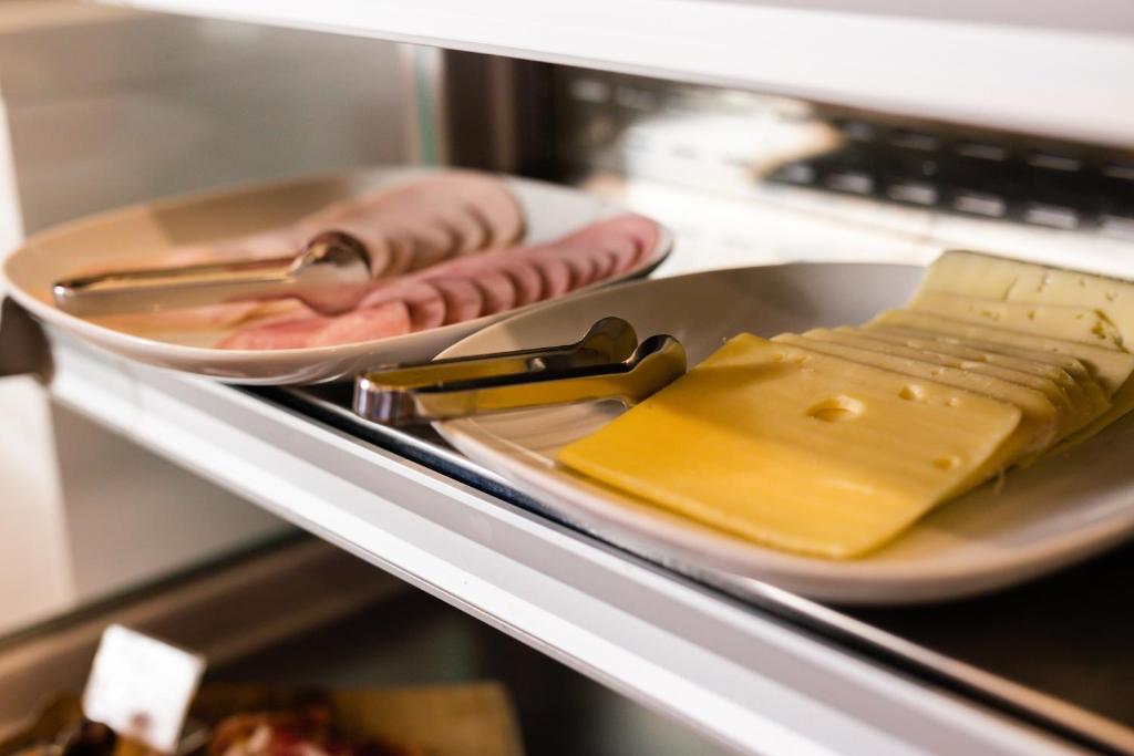 Grand Lakes Rooms - 15