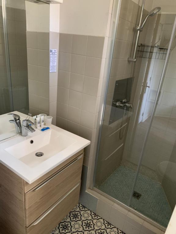 Hotel Alexandra - Boutique Hotel tesisinde bir banyo