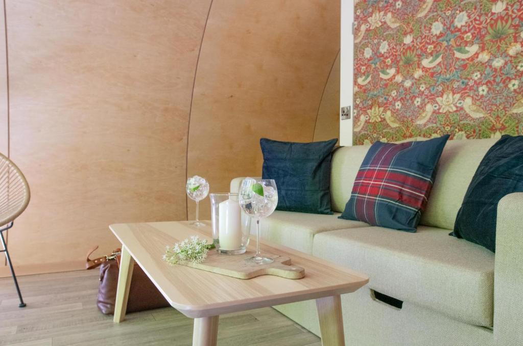 Posezení v ubytování Forth Mountain Glamping