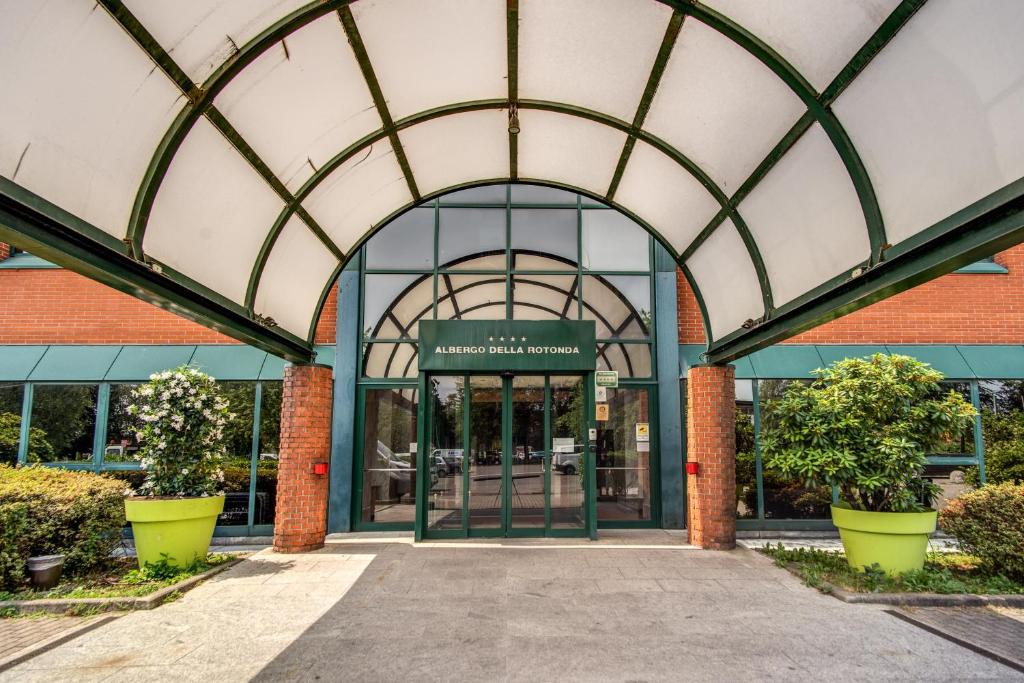 Fasada lub wejście do obiektu Hotel Della Rotonda
