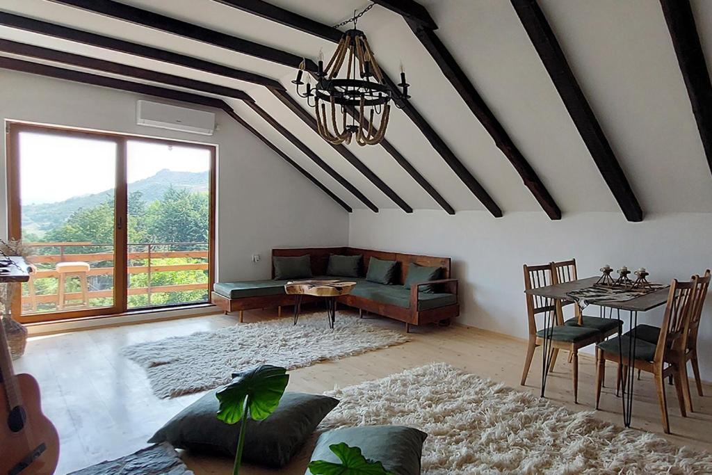 Villa Ramonda - Two-Bedroom Apartment