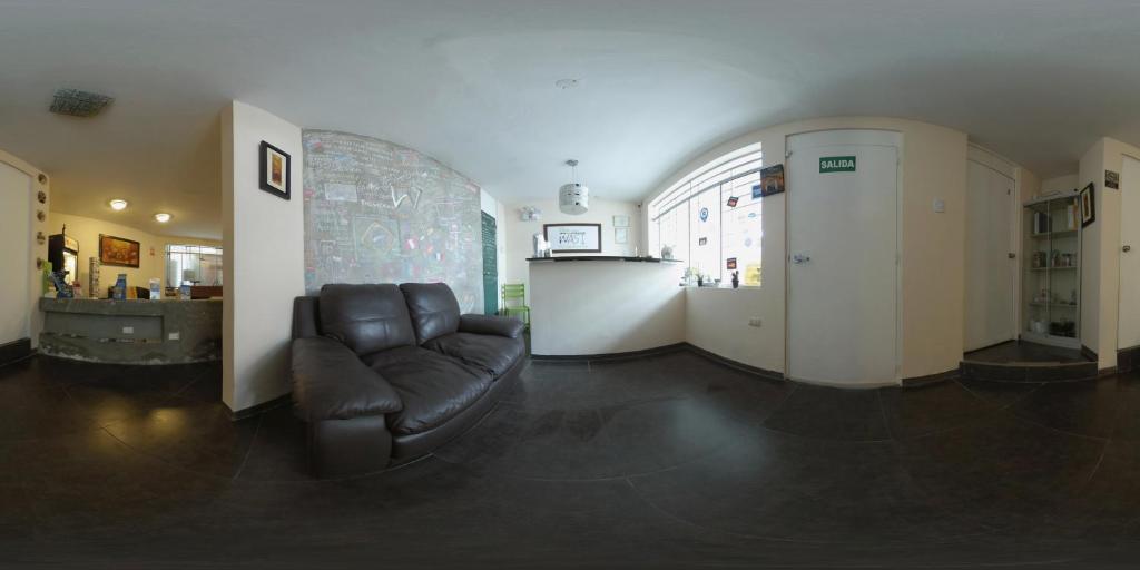 Posezení v ubytování B&B Wasi Airport Lima