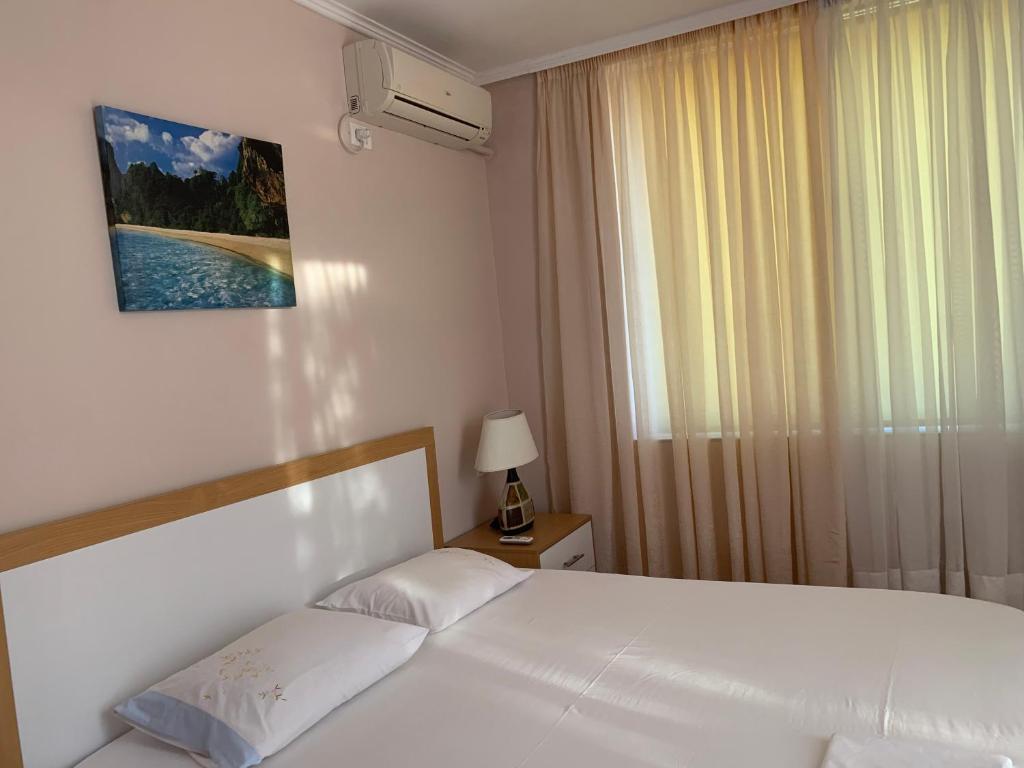 Sunshine Central Apartment - Image 2