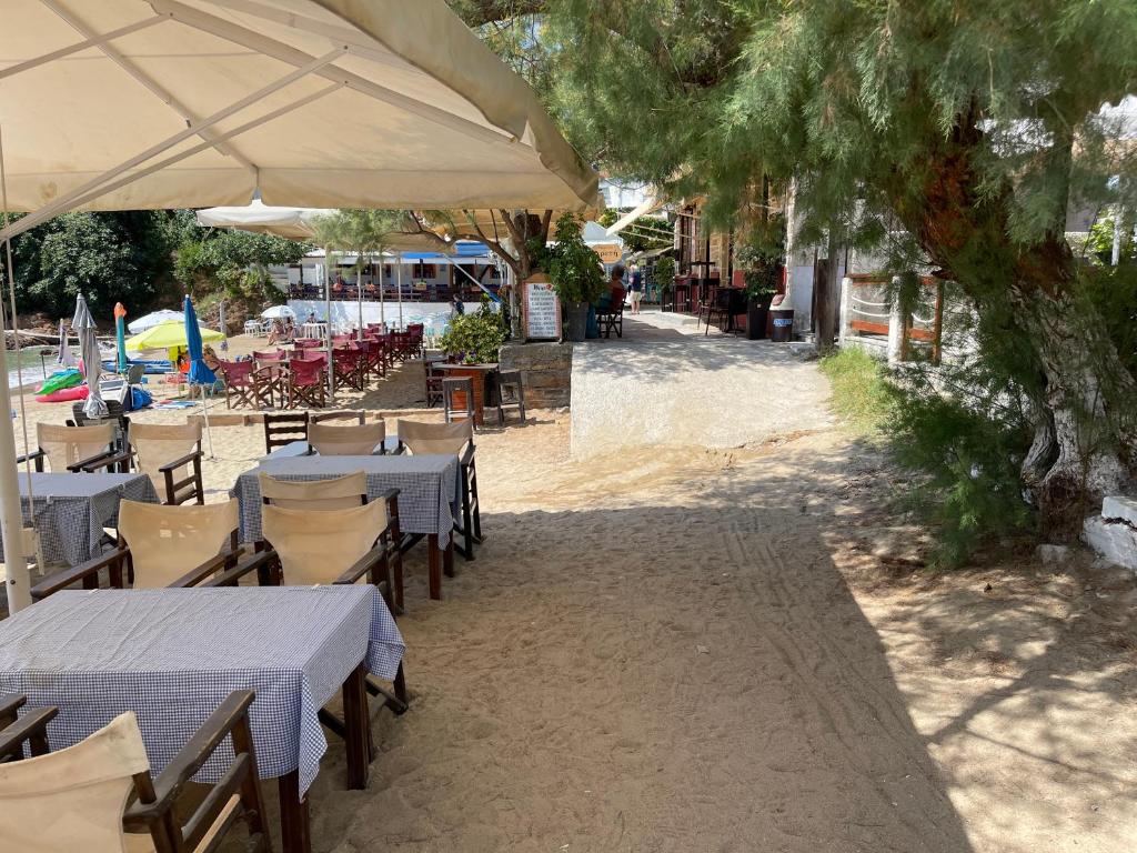Reštaurácia alebo iné gastronomické zariadenie v ubytovaní Alexiou Guesthouse Pilion Katigiorgis