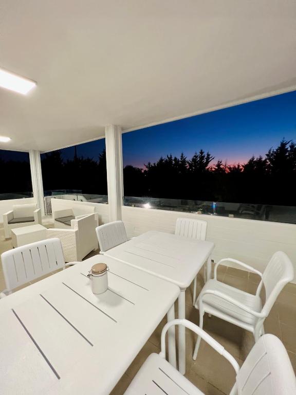 Zdjęcie z galerii obiektu Villa Bella Luna with Pool - Puglia Mia Apartments w mieście Monopoli
