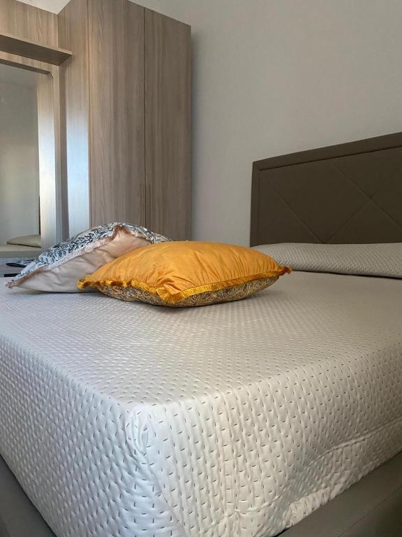 Postel nebo postele na pokoji v ubytování ViaMazzini24-Suite