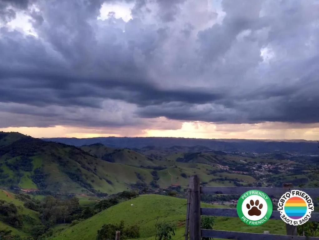 Camarote para o pôr do sol mais lindo da Mantiqueira - отзывы и видео